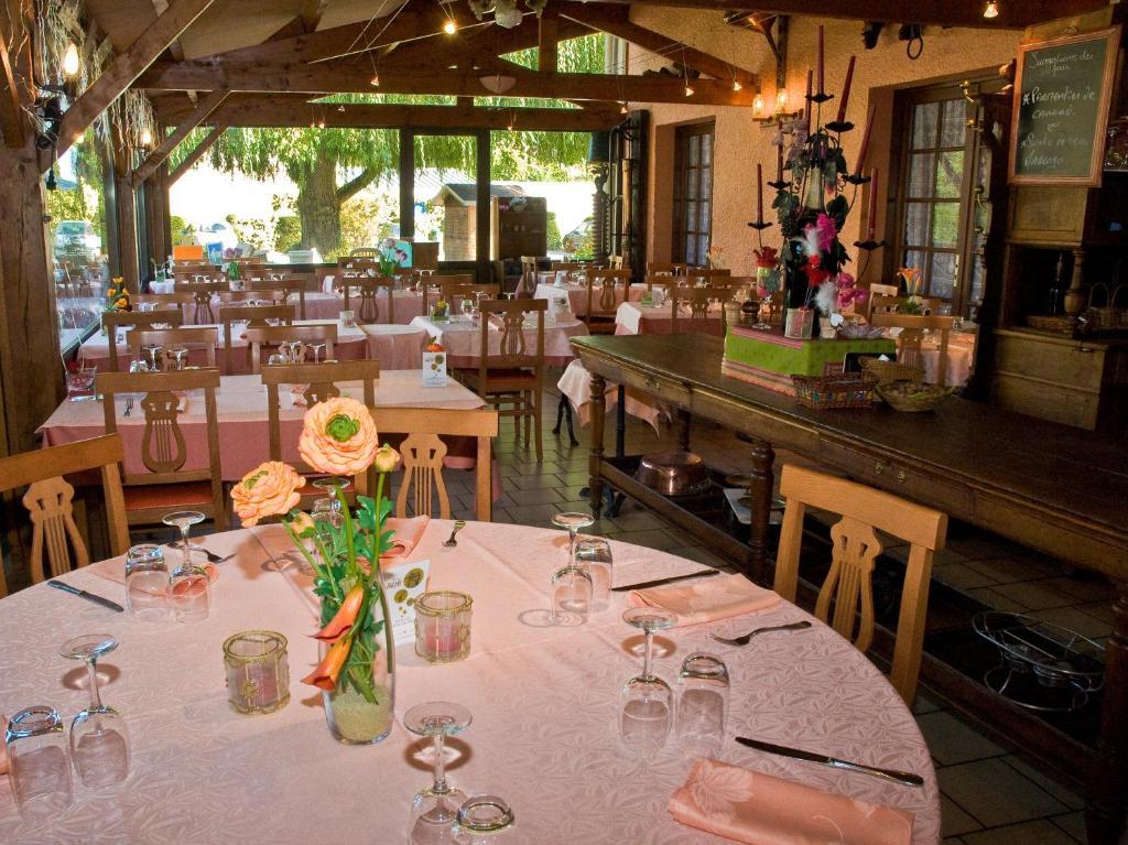 Auberge Champenoise Moussy  Bagian luar foto